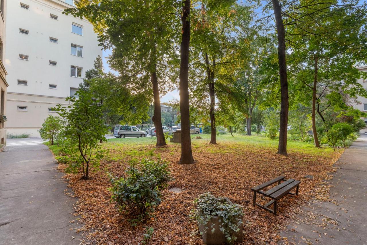 Bratislava Touch 2 Bedroom Apt Exterior photo